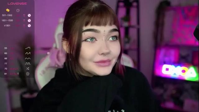 Image 3 of babyroxynill Stream on Chaturbate on 1 month ago
