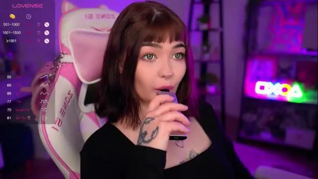Image 10 of babyroxynill Stream on Chaturbate on 1 month ago