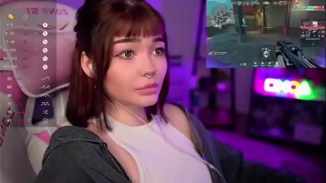 Image 12 of babyroxynill Stream on Chaturbate on 1 month ago