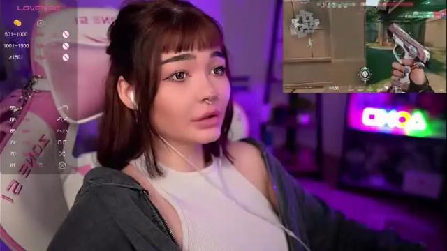 Image 6 of babyroxynill Stream on Chaturbate on 1 month ago