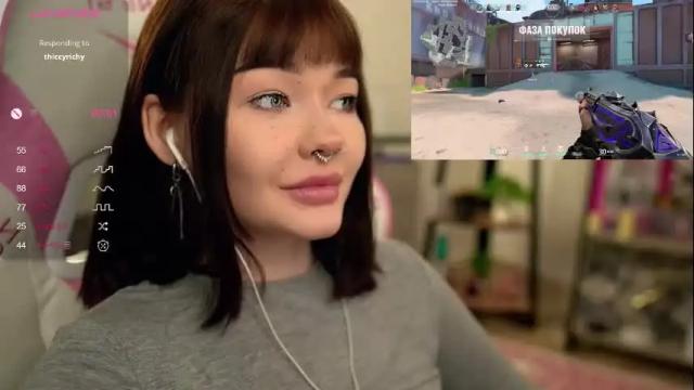 Image 3 of babyroxynill Stream on Chaturbate on 10 days ago