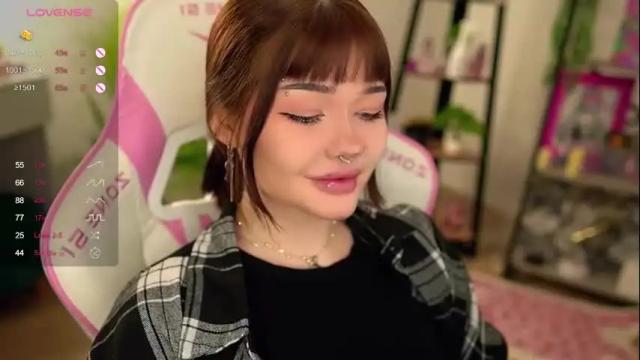 Image 4 of babyroxynill Stream on Chaturbate on 4 days ago