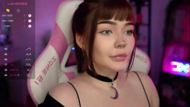 Image 2 of babyroxynill Stream on Chaturbate on 3 months ago