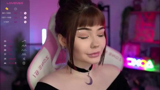 Image 4 of babyroxynill Stream on Chaturbate on 2 months ago