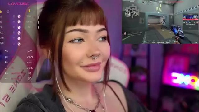 Thumbnail 1, babyroxynill's Stream at Chaturbate, 2 months ago