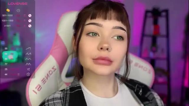 Image 11 of babyroxynill Stream on Chaturbate on 1 month ago