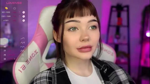 Image 2 of babyroxynill Stream on Chaturbate on 1 month ago