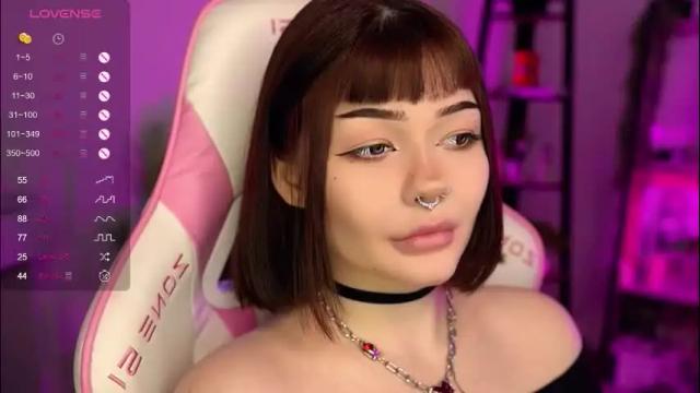 Image 11 of babyroxynill Stream on Chaturbate on 1 month ago