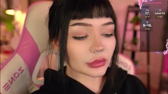 Image 4 of babyroxynill Stream on Chaturbate on 1 month ago