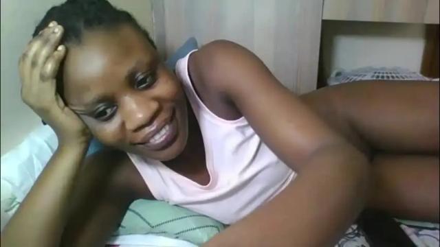 Image 2 of babyrozillah Stream on Chaturbate on 2 months ago