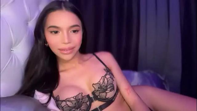 Image 3 of babysabrinaxx Stream on Chaturbate on 2 months ago