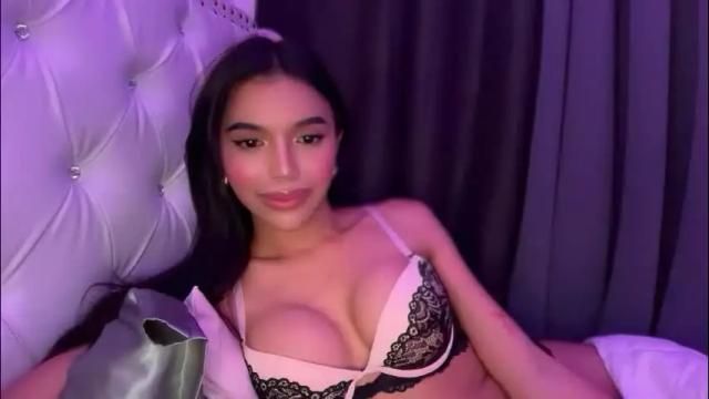 Thumbnail 1, babysabrinaxx's Stream at Chaturbate, 2 months ago