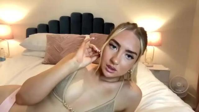 Thumbnail 3, babysofiaxox's Stream at Chaturbate, 20 months ago