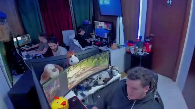 Image 6 of backstreamboys24 Stream on Chaturbate on 23 months ago