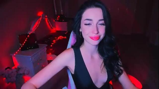 Image 10 of bad_desire Stream on Chaturbate on 24 days ago