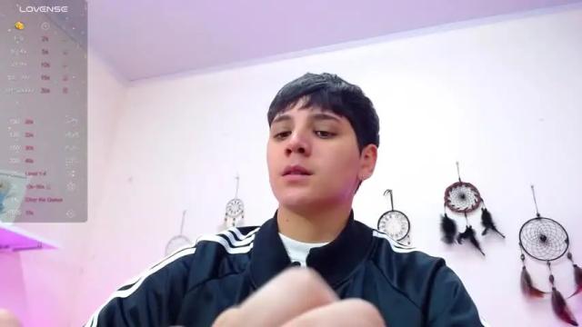 Image 2 of bad_giirl_ Stream on Chaturbate on 15 months ago
