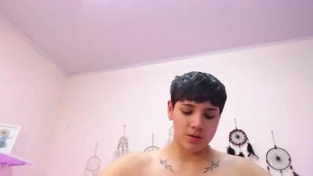Image 3 of bad_giirl_ Stream on Chaturbate on 20 months ago