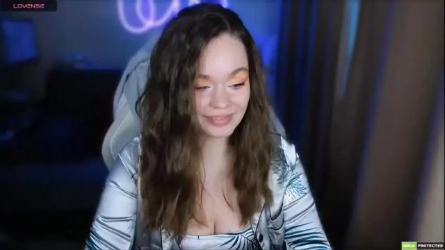 Image 3 of bad_girl009 Stream on Chaturbate on 1 month ago