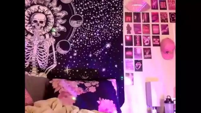Image 10 of badbarbiebaby Stream on Chaturbate on 15 months ago
