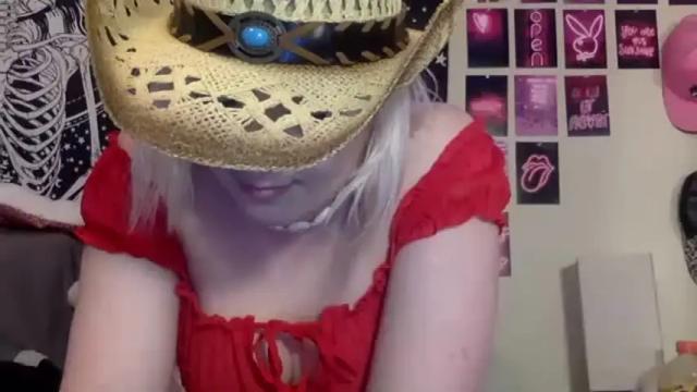 Image 10 of badbarbiebaby Stream on Chaturbate on 14 months ago