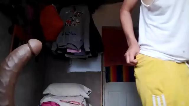 Image 2 of badbarbieee_ Stream on Chaturbate on 14 months ago