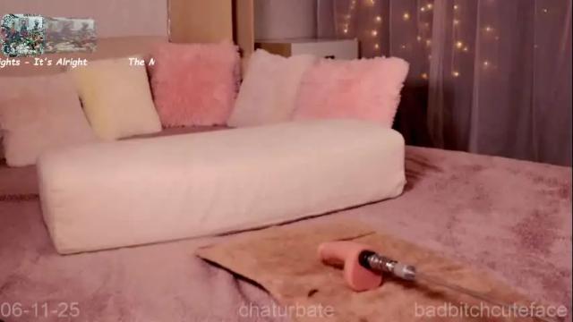 Image 6 of badbitchcuteface Stream on Chaturbate on 2 days ago