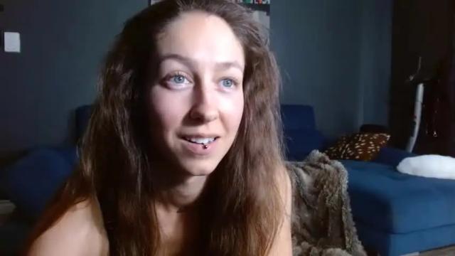 Image 10 of badcrushhh Stream on Chaturbate on 19 months ago