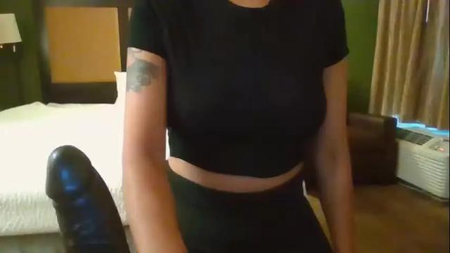 Image 10 of badddkitty Stream on Chaturbate on 24 months ago