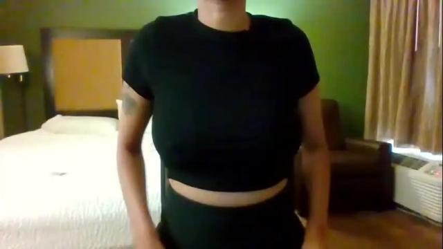 Image 2 of badddkitty Stream on Chaturbate on 24 months ago