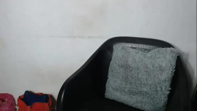Image 8 of baddydoll Stream on Chaturbate on 2 months ago