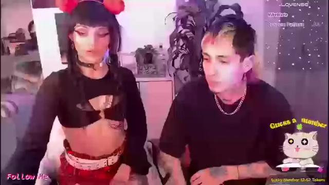 Image 12 of badeyes_crazylilgoat Stream on Chaturbate on 1 month ago