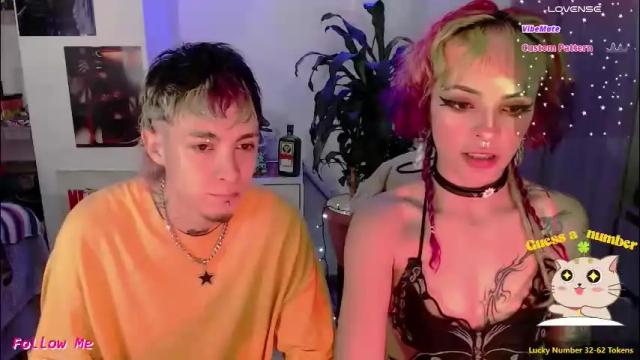Image 2 of badeyes_crazylilgoat Stream on Chaturbate on 28 days ago