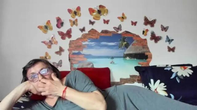 Image 10 of badgg Stream on Chaturbate on 15 months ago