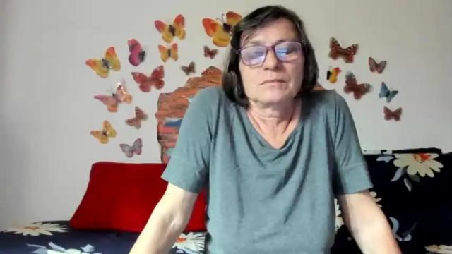 Image 3 of badgg Stream on Chaturbate on 15 months ago