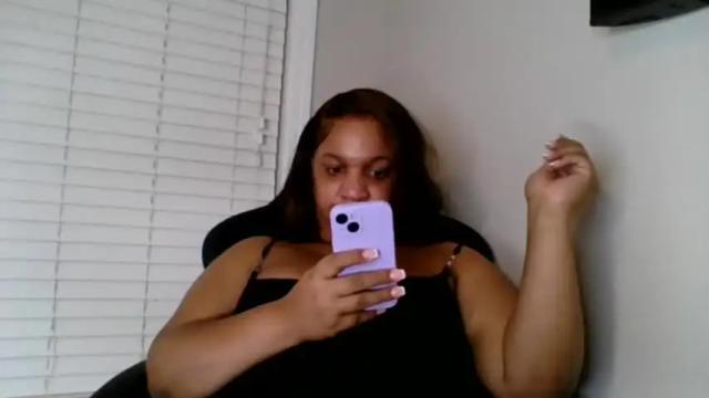 Image 8 of badgirl__brittany Stream on Chaturbate on 17 months ago