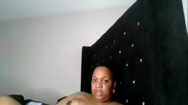 Image 7 of badgirl__brittany Stream on Chaturbate on 15 months ago