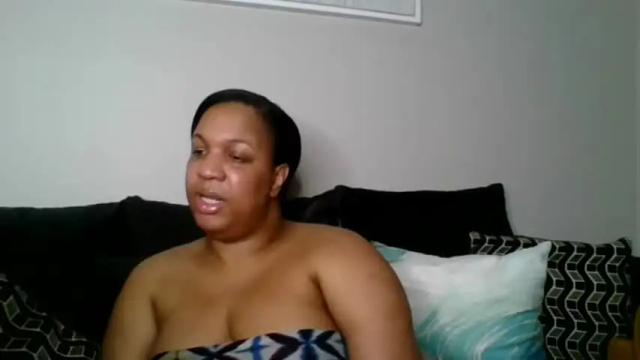 Image 2 of badgirl__brittany Stream on Chaturbate on 14 months ago
