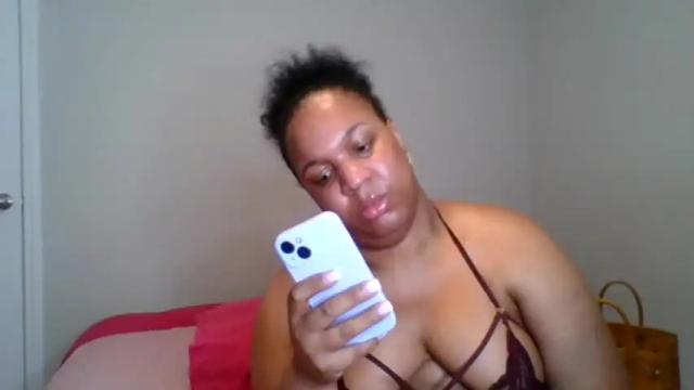 Image 8 of badgirl__brittany Stream on Chaturbate on 14 months ago
