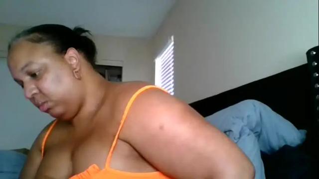 Image 3 of badgirl__brittany Stream on Chaturbate on 2 months ago