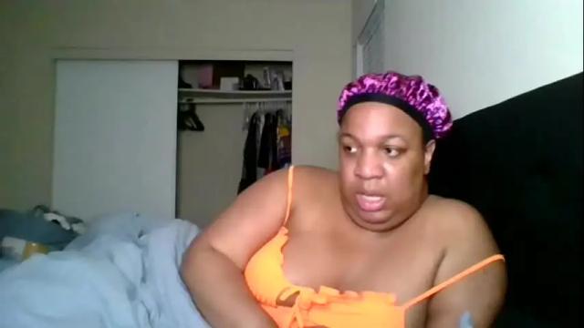 Image 3 of badgirl__brittany Stream on Chaturbate on 6 months ago