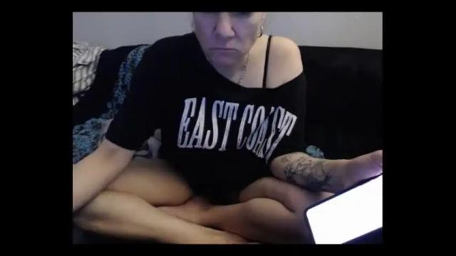 Image 11 of badgirluget Stream on Chaturbate on 1 month ago