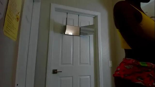 Image 7 of badgurldnay Stream on Chaturbate on 1 month ago