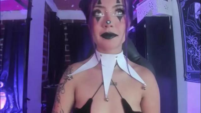 Image 3 of badkatyuska Stream on Chaturbate on 2 months ago