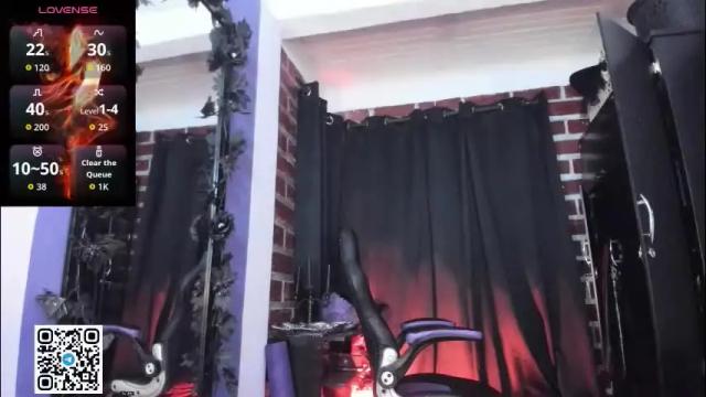 Image 4 of badkatyuska Stream on Chaturbate on 24 days ago