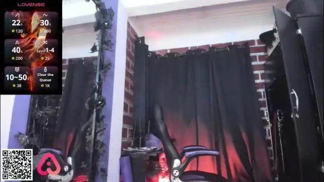 Image 7 of badkatyuska Stream on Chaturbate on 24 days ago