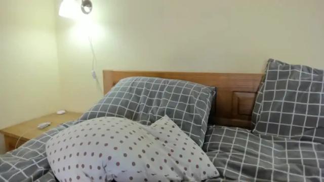 Image 4 of badmodel_ Stream on Chaturbate on 12 months ago