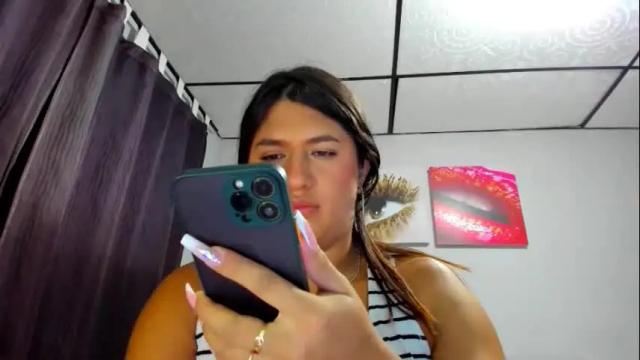 Image 3 of badoozdoll69 Stream on Chaturbate on 1 month ago