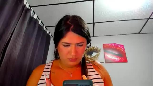 Image 4 of badoozdoll69 Stream on Chaturbate on 1 month ago