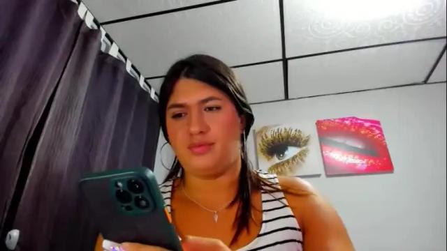 Image 7 of badoozdoll69 Stream on Chaturbate on 1 month ago