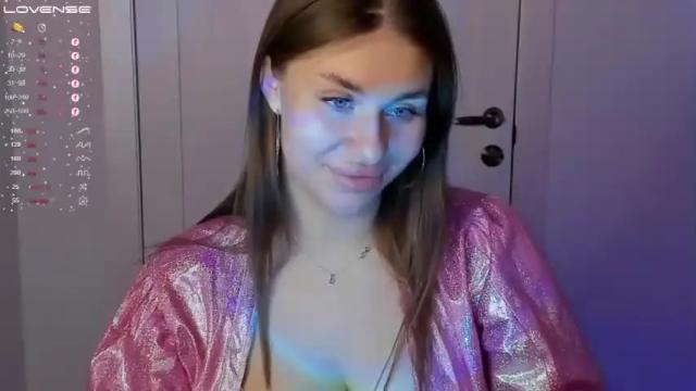 Image 10 of bai1ey Stream on Chaturbate on 15 months ago